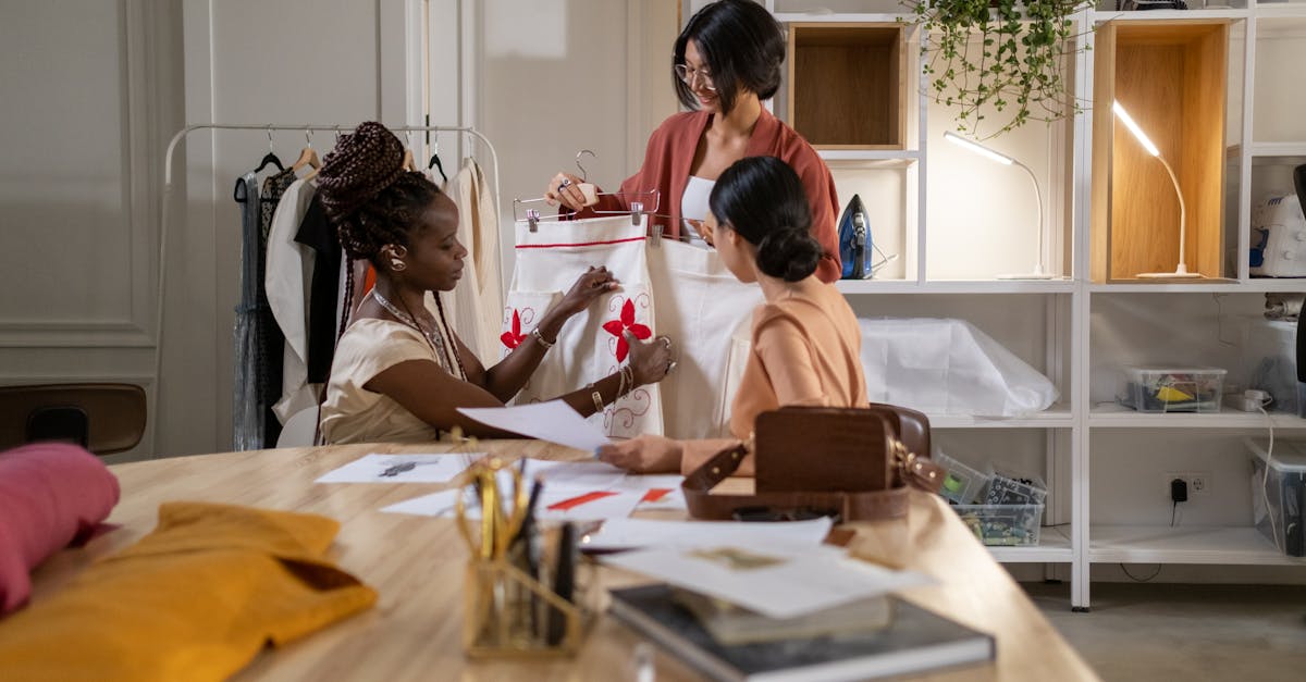 cc网页端|如何使用防火墙和入侵检测系统来防止黑客攻击